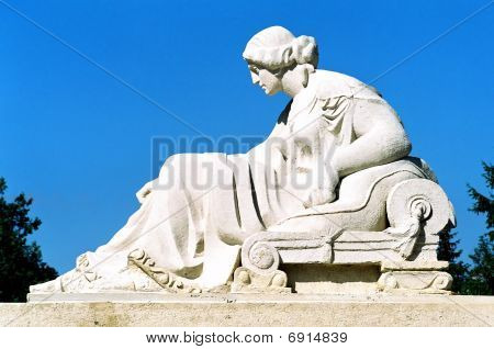 Immagine della scultura.