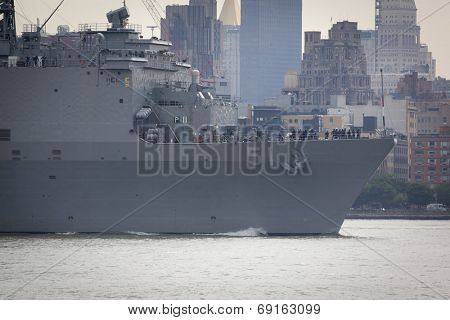 NEW YORK - MAY 27: The bow of the USS Oak Hill (LDS 051) on the Hudson River after departing Pier 92 at the end of Fleet Week NY on May 27, 2014. 