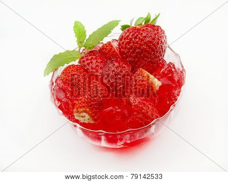Strawberries and gelatin