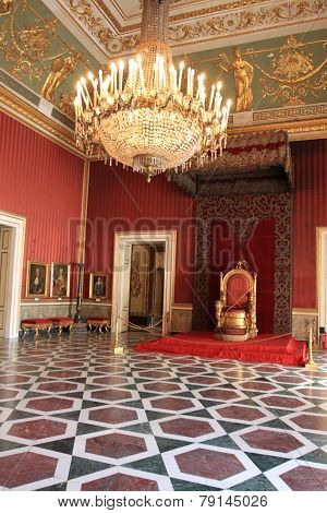 Napoli Palace