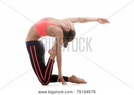 Pose Ushtrasana