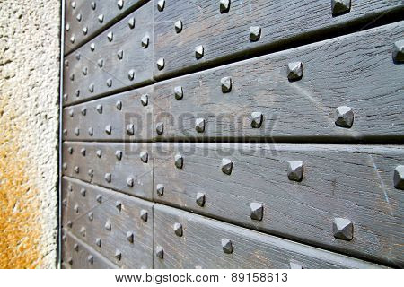 Arsago Seprio   Curch  Closed   Lombardy