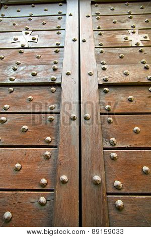Cross Lombardy   Arsago Seprio  Blur  In A  Door Curch  Closed  Italy