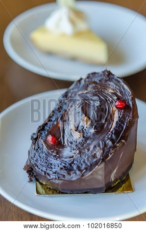 Chocolate Yule Log Cake