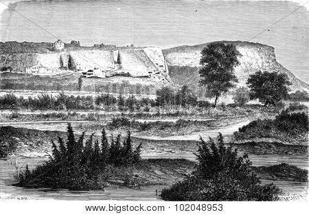 Height of Inkerman, vintage engraved illustration. Le Tour du Monde, Travel Journal, (1872). 