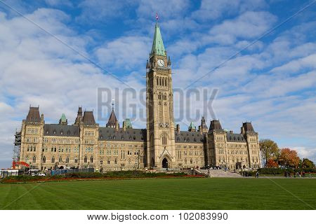 Houses Of Parliament - Ottawa