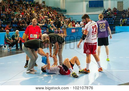 CHEKHOV, RUSSIA - SEPTEMBER 17: Young men playing handball on September 17, 2015 in Chekhov, Russia. Champions League. 