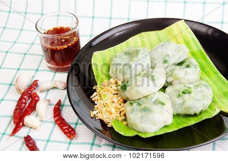 Allium Tuberosum Pastry Steaming