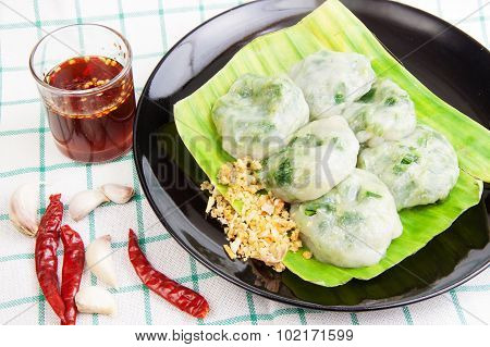 Allium Tuberosum Pastry Steaming