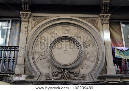 Old Spanish Insignia Muebles