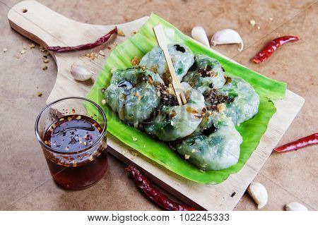 Allium Tuberosum Pastry Steaming