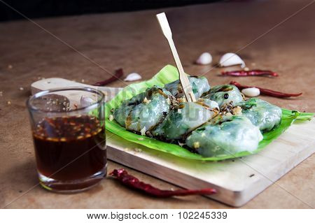 Allium Tuberosum Pastry Steaming