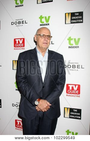 LOS ANGELES - SEP 18:  Jeffrey Tambor at the TV Industry Advocacy Awards Gala at the Sunset Tower Hotel on September 18, 2015 in West Hollywood, CA