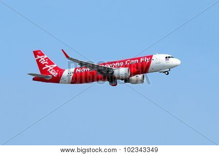 Airbus A320-216 takeoff to Chiangmai airport