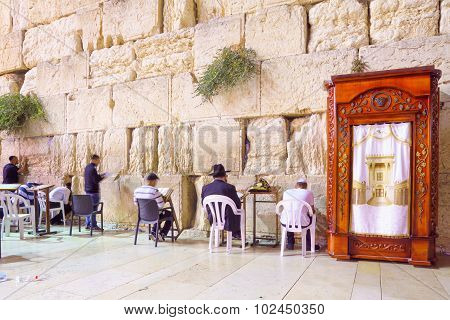 Selichot (jewish Penitential Prays) In The Western Wall