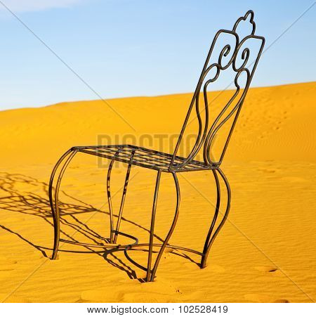 Table And Seat In Desert  Sahara Morocco    Africa Yellow Sand