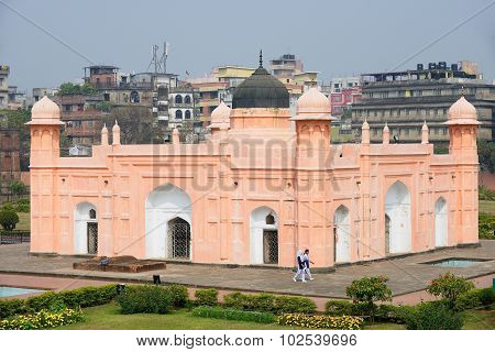 People visit mausoleum of Bibipari in Lalbagh fort in Dhaka, Bangladesh.