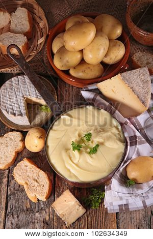 aligot,cheese fondue