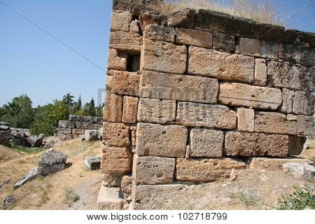Ancient ruins in Hierapolis, Pamukkale, Turkey.