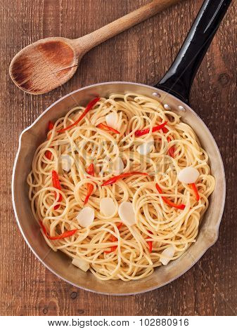 Rustic Traditional Italian Aglio Olio Spaghetti Pasta