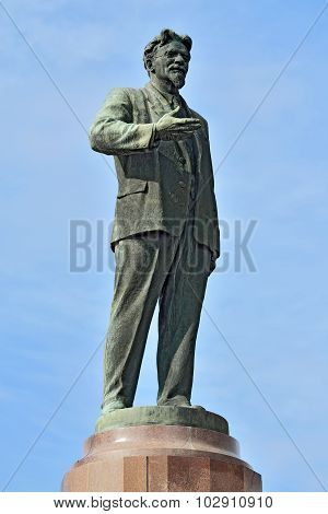 Monument To Kalinin. Kaliningrad, Russia