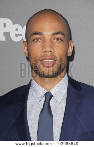 LOS ANGELES - SEP 26:  Kendrick Sampson at the TGIT 2015 Premiere Event Red Carpet at the Gracias Madre on September 26, 2015 in Los Angeles, CA