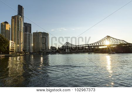Brisbane Story Bridge sunrise cityscape