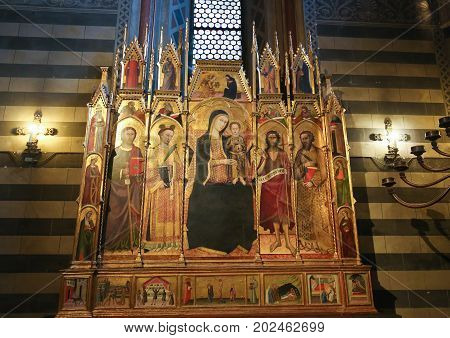 Siena Baptistery - Medieval Polyptich