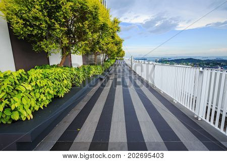Rooftop Garden Of The Pinnacle Duxton