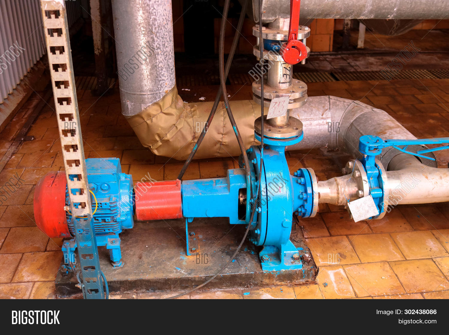 фонтанная арматура шгн. насос для перекачки азотной кислоты. арматура насоса. лс р150 запорная арматура. насос химический центробежный вертикальный.