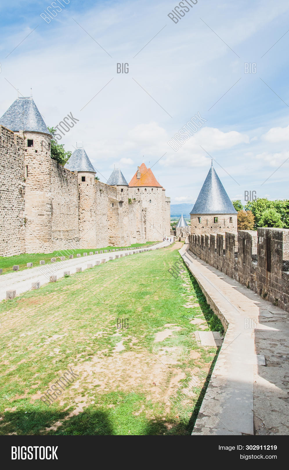 Ramparts Medieval City Image & Photo (Free Trial) | Bigstock