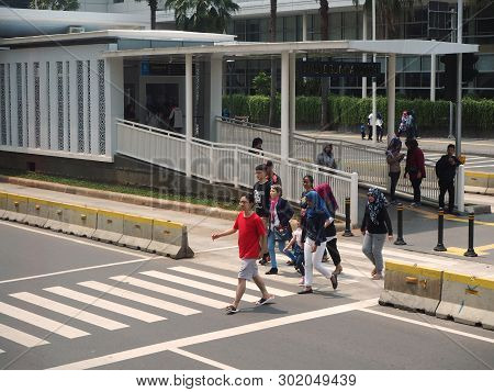 Jakarta, Indonesia - April 17, 2019: The Pelican Crossing On Jalan Thamrin Around Bundaran Hotel Ind