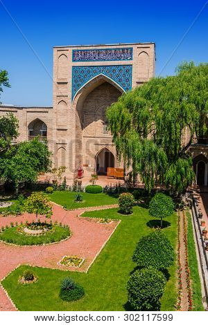 Kukeldash Madrasah, Medieval Madrasa In Tashkent, Uzbekistan