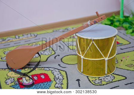 Azerbaijan Traditional Drum Nagara . Tar Is A String Musical Instrument Widely Used In The Performan
