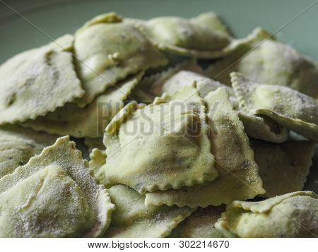 Vegetarian Agnolotti Pasta Food