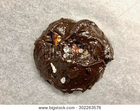 Raw Cookies On Oven Tray Ready To Cook / Chocolate Brownie With Walnut Cookie.