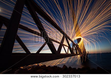 Steel Wool Photography, Spectacular And Cool Photography With Burning Steel Wool