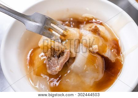 Bawan (ba Wan), Taiwanese Meatball Delicacy, Delicious Street Food, Fried Starch Wrapped Round Shape