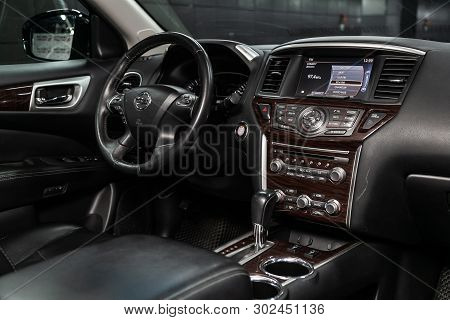 Novosibirsk, Russia - May 20, 2019:  Nissan Pathfinder,close-up Of The Dashboard, Speedometer, Tacho