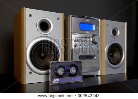 Audio Compact Component Mini Stereo System JVC with cassette