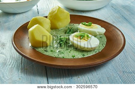 Frankfurter  Green Sauce