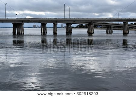 Tampa, Flordia, Usa - January 7, 2017: Tampa Bay Bridge