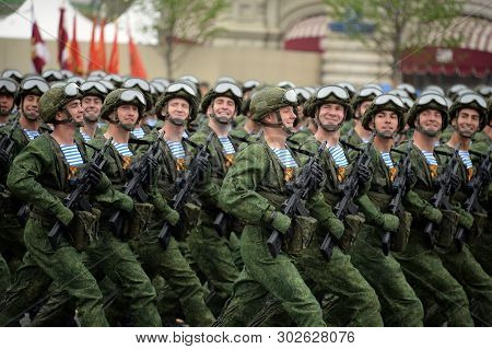 Moscow, Russia - May 9, 2019: Paratroopers Of The Kostroma 331st Guards Parachute Regiment During Th