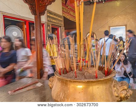 Bangkok/thailand- 2 January 2019:unacquainted Thai People Come To Wat Mangkon Kamalawat For Praying 