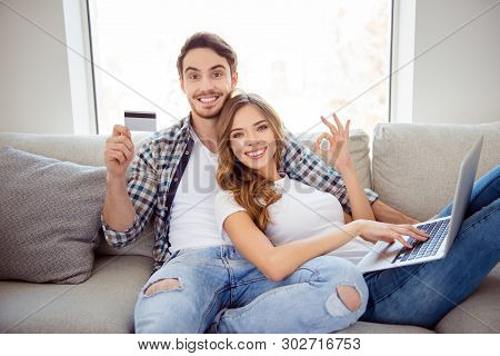 Portrait Of Her She His He Two Person Nice Attractive Lovely Cheerful Cheery Guy Lady Sitting On Div