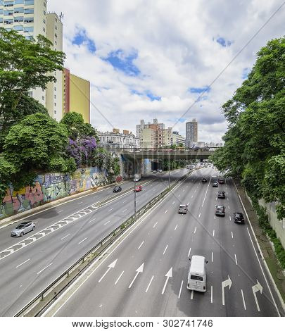 Sao Paulo Sp, Brazil - March 03, 2019: View Of Radial Leste Avenue, East-west Link. Large Arterial A