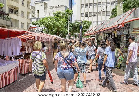 Sao Paulo Sp, Brazil - March 03, 2019: People At The Street Market Known As Feira Da Liberdade (libe