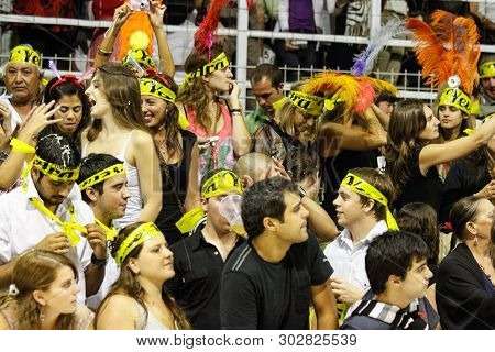 Gualeguaychu, Argentina - March 6 2011: Samba Dancers Appearing In The Carnival Parade One Of The Mo