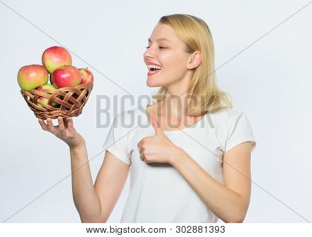 Come Up With Idea To Cook. Girl Live Healthy Life. Apple Organic Fruit. Eat Healthy. Good Apple Pies