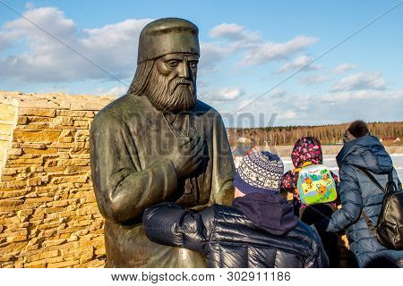 Kaluga Region, Russia - March 2019: Monument To The Russian Orthodox Monk Seraphim Of Sarov. Ethnogr